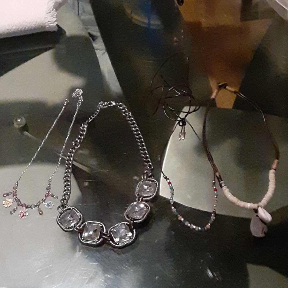 Miiscelaneus jewerly